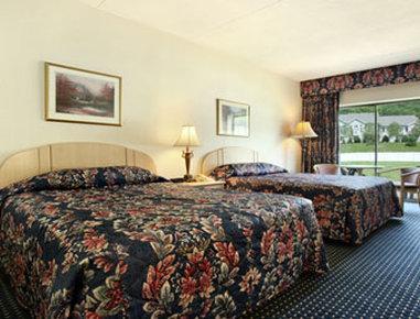 Days Inn By Wyndham Berlin Meriden Esterno foto